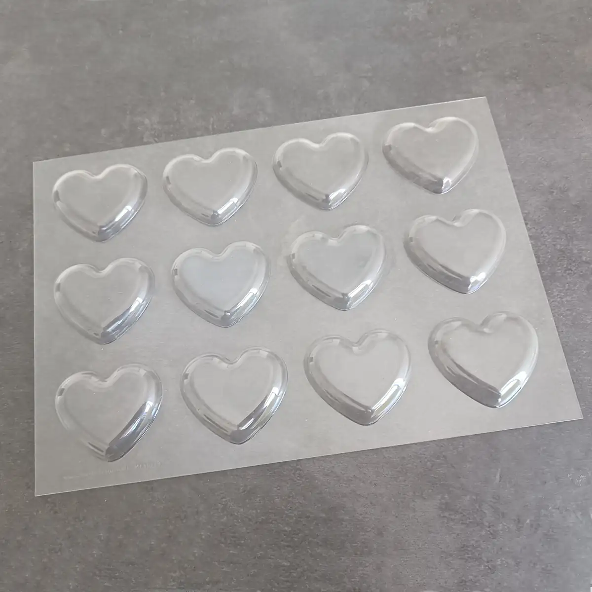 Schokoladenform für kleine Herzen