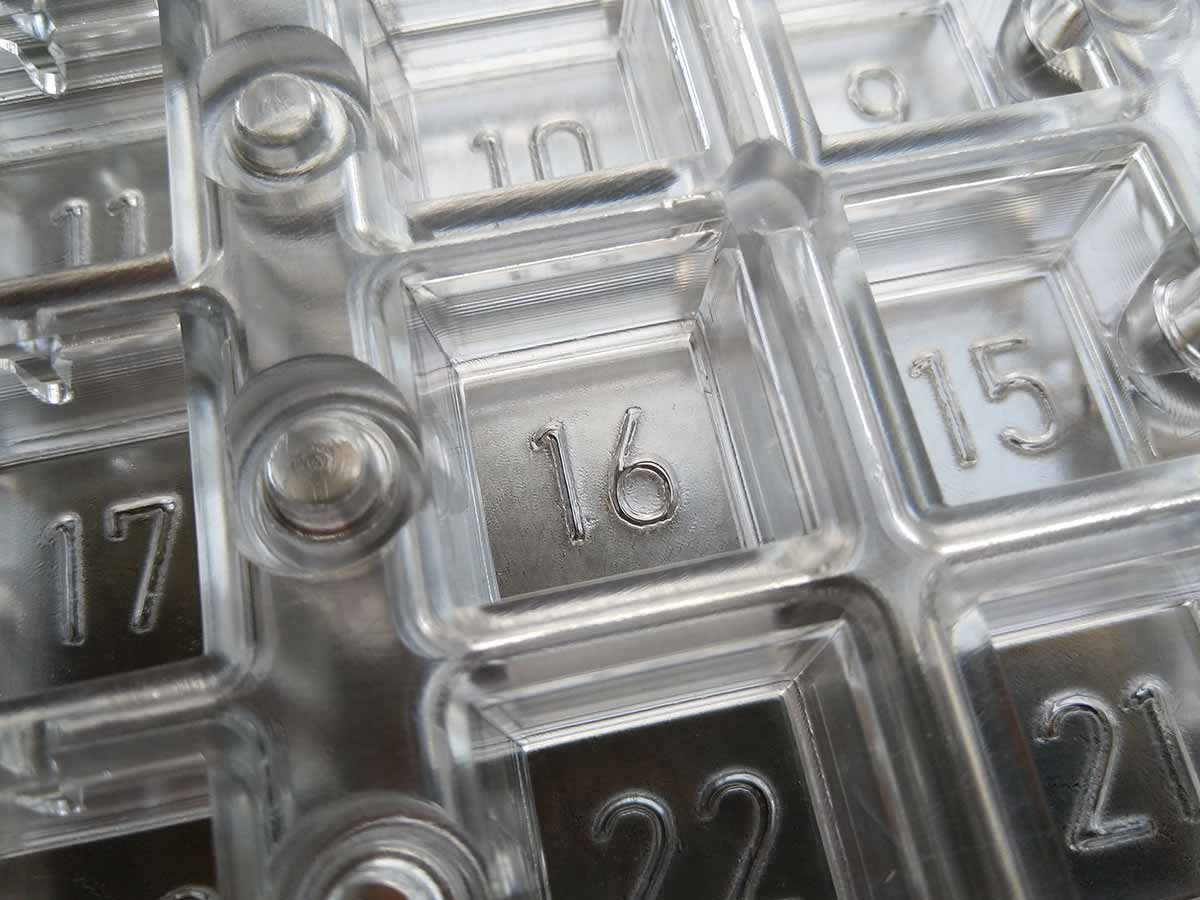 Motif sheet for praline mould CP02 with numbers 1-24