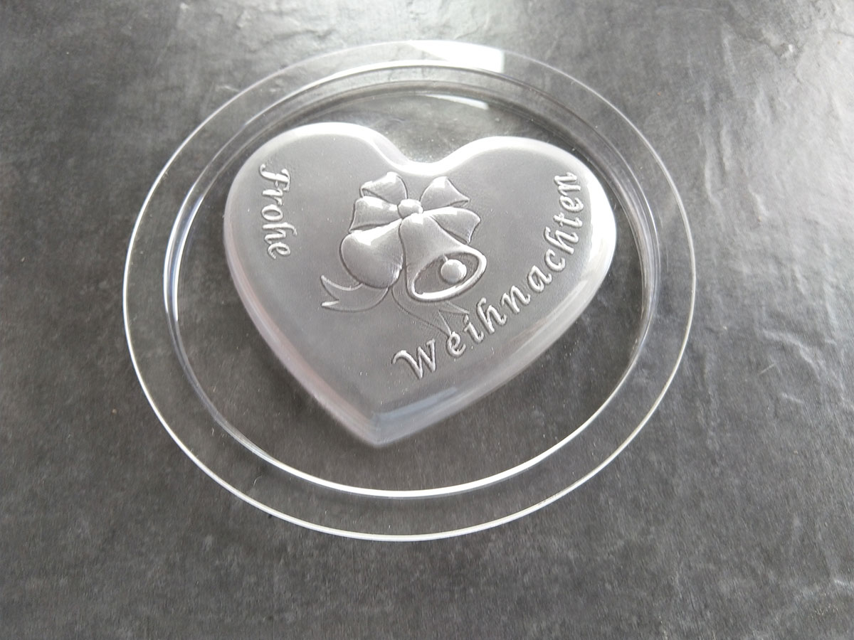 Chocolate mold heart "Frohe Weihnachten"