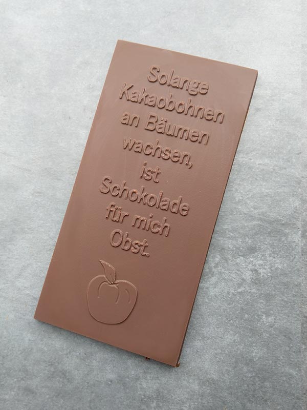Schokoladentafel mit einem Spruch